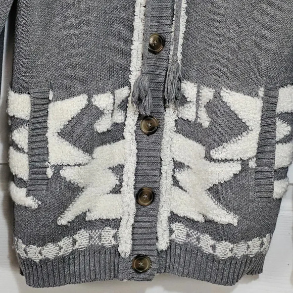 Eddie Bauer Women's Long Hooded Sweater Large Gray Geometric Aztec Cardigan - Picture 4 of 10